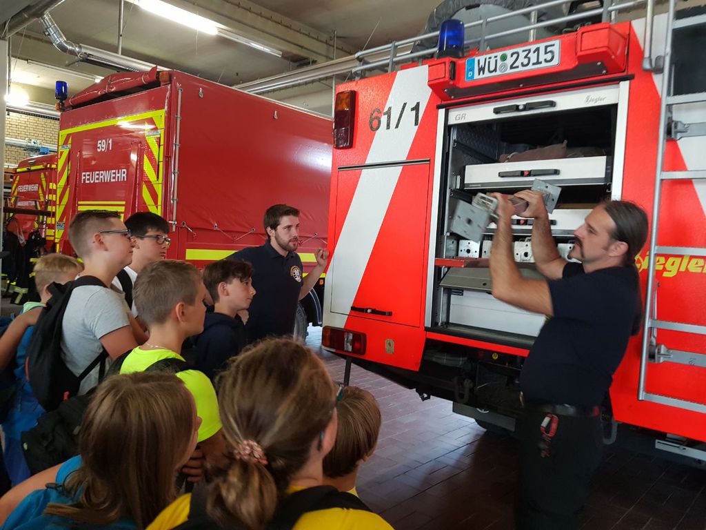 Besuch BF Würzburg (Kinderferienprogramm)